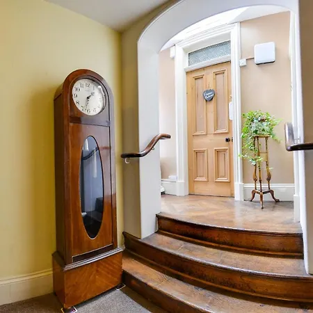 Pannett House Bed & Breakfast, Beautiful Victorian 惠特比
